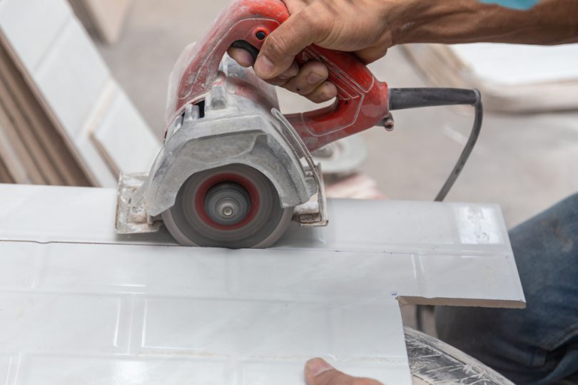 coupe carreaux electrique